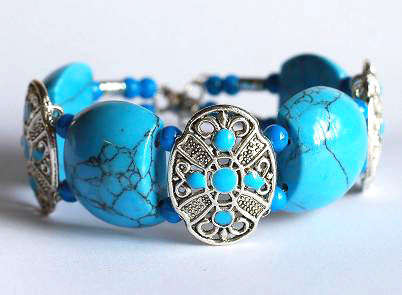 BEAUTIFUL TURQUOISE BRACELET