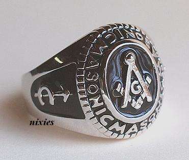 **NEW IN STOCK** ATTRACTIVE MASONIC RING - SIZE 9(S)