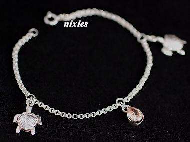 CHARMING 3 CHARM SOLID SILVER BRACELET