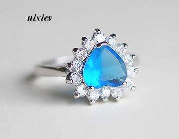 AWESOME HEART SHAPED AQUA RING - SIZE 6(M)