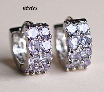 FEMININE SOFT TANZANITE HUGGIES