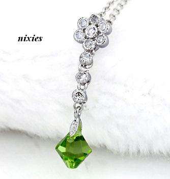 SPARKLING PERIDOT CRYSTAL PENDANT