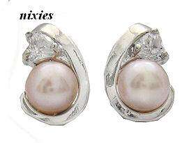 LOVELY WHITE GOLD PEARL & DIAMOND EARRING STUDS