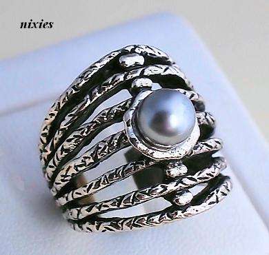 ATTRACTIVE WHITE GOLD EP FAUX PEARL RING - SIZE 6(M)