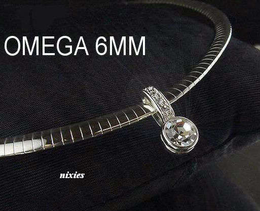SILVER OMEGA NECKLACE WITH CHIC LOTUS SLIDE