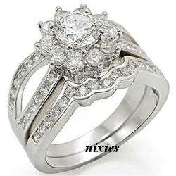 AWESOME 2 PIECE WEDDING SET - SIZE 8(Q)