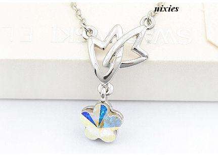 BEAUTIFUL AB COLOR SWAROVSKI FLOWER NECKLACE