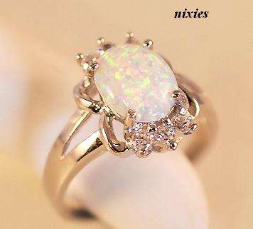 SOLID 925 STERLING SILVER OPAL RING - SIZE 7(O)