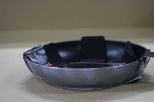 BERLINGER HAUS 28CM MARBLE COATING FRY PAN- MOONLIGHT(REFURBISHED)(NO HANDLE)