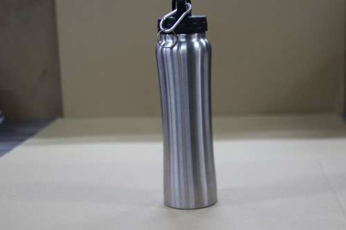 Berlinger Haus 500ml Carbon Pro Stylish Sport Flask Bottle -Carbon(Second hand)