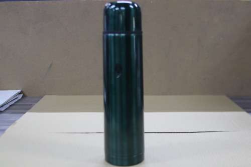 Berlinger Haus - 750ml Thick Walled Bottle Flask - Emerald (Second hand)