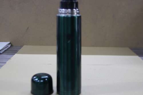 Berlinger Haus - 750ml Thick Walled Bottle Flask - Emerald (Second hand)