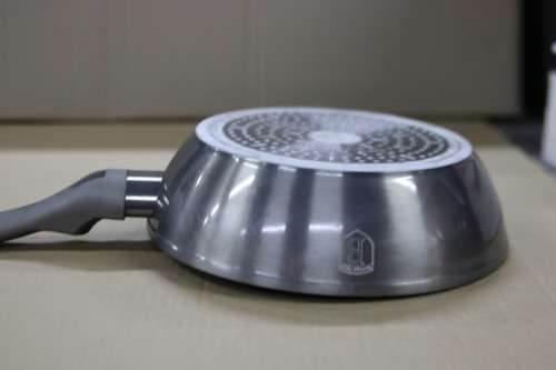 Berlinger Haus - 24 cm Carbon Metallic  Line Deep Fry Pan (Second hand)