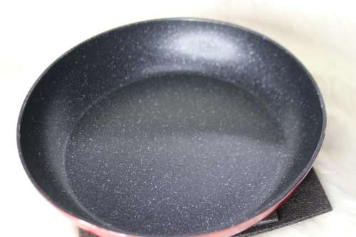 BERLINGER HAUS 26 CM MARBLE COATING FRY PAN - BURGUNDY METALLIC(SECOND HAND)(NO HANDLE)