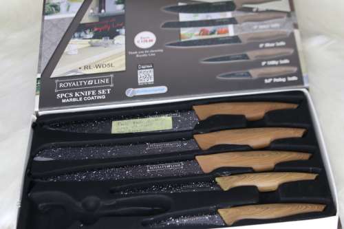 Royalty Line 6-Piece Non-Stick Coating Knife Set - BROWN (SECOND HAND) (BIG KNIFE HANDLE IS BROKEN)