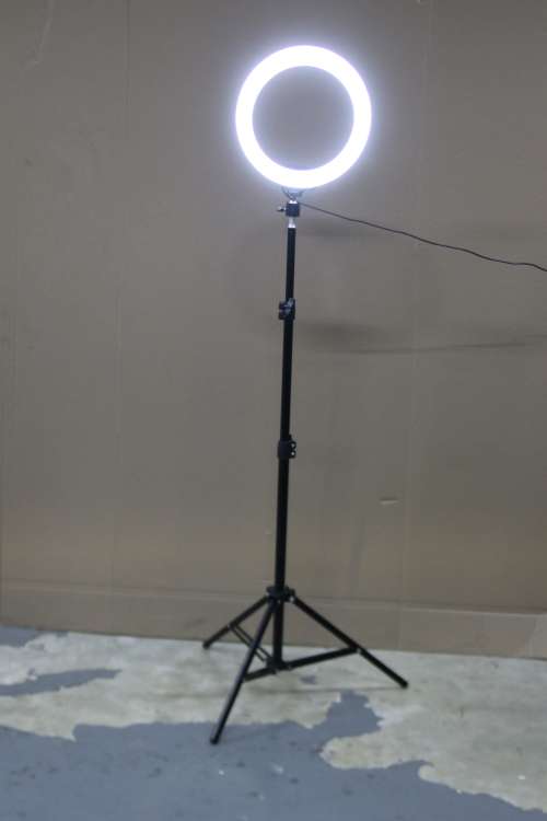 10` LED Ring Light with Stand (Display Item)