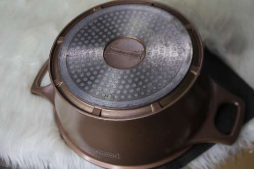 Royalty Line - 24cm Marble Coated Casserole -Copper (Second hand)
