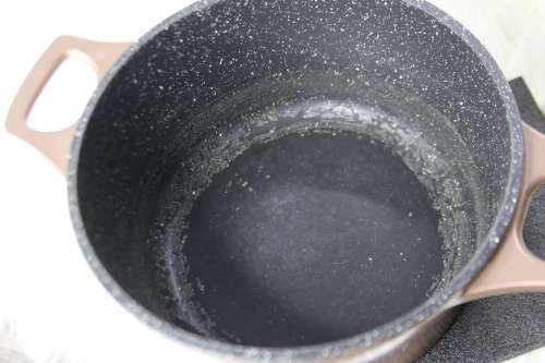 Royalty Line - 24cm Marble Coated Casserole -Copper (Second hand)
