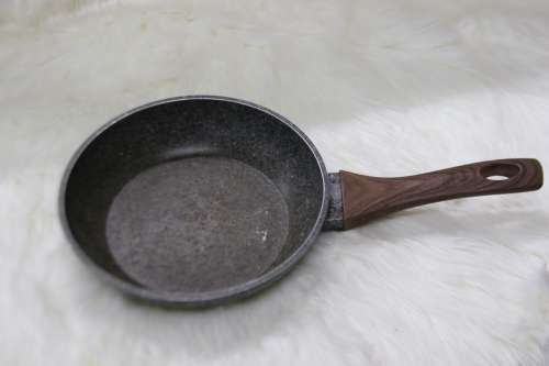 BERLINGER HAUS 20 CM MARBLE COATING FRY PAN -  FOREST LINE (SECOND HAND)