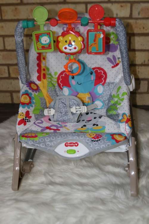 Hu-Baby Infant-to-Toddler Vibrating Musical Rocker - Grey
