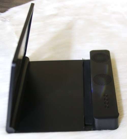 Phone Screen Magnifier & Bluetooth Speaker