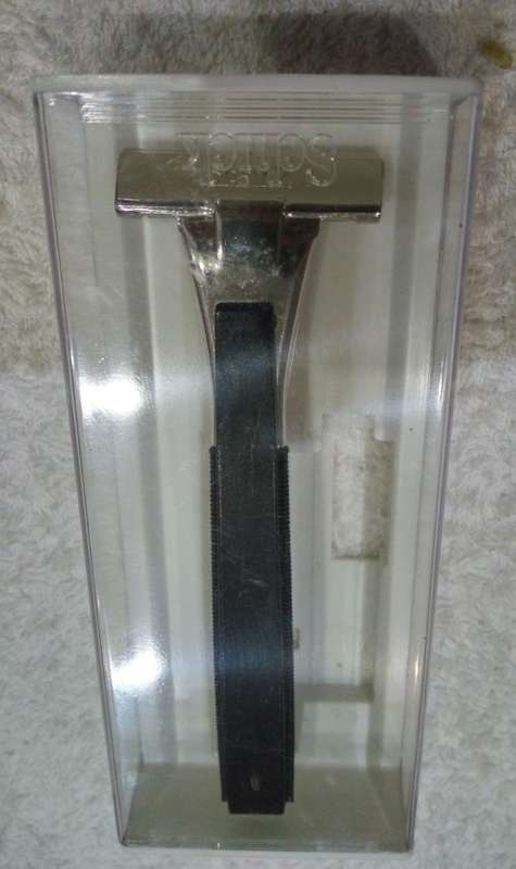 Vintage Schick Injector Razor Type L1 (1970's, With case + 20 Free Blades)