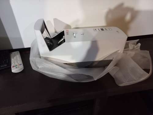 LG Ultra short throw projector