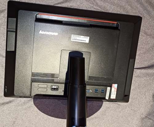 Lenovo ThinkCentre M93z i7 12Gb RAM 23-Inch All-in-One Desktop