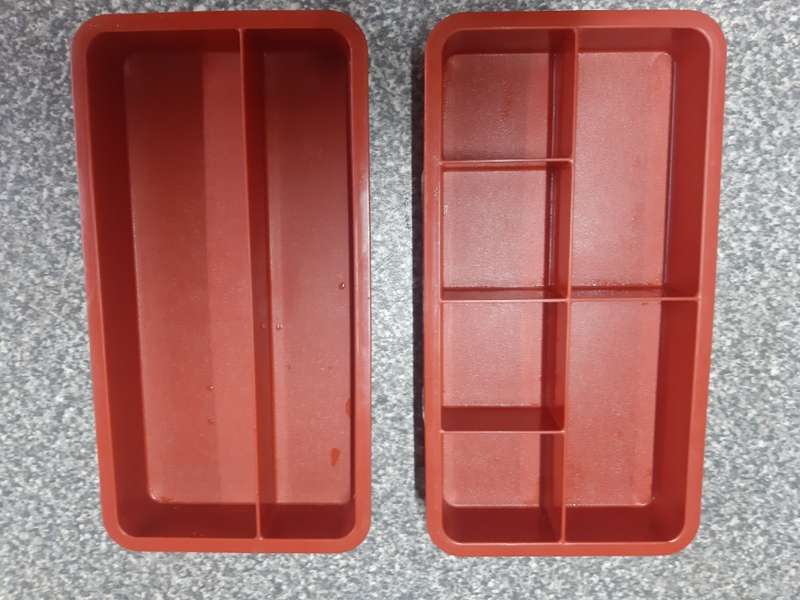 TUPPERWARE SEWING / CRAFT BOX