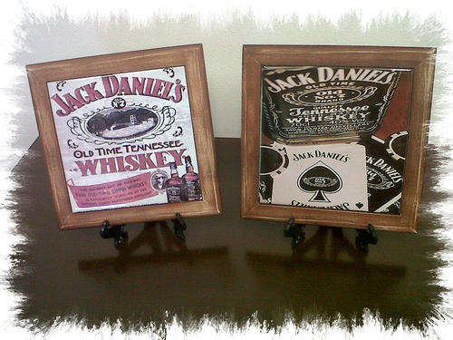 BEAUTIFUL AND UNIQUE JACK DANIELS Printed Ceramic Tiles Set OF 2 set in Wooden frames with Stands!
