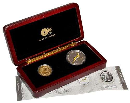 Mandela 1/2oz Gold And 1oz Silver SA Rugby Medallion Set (NO CERTIFICATE) ''ONLY 12DAY AUCTION''@R1