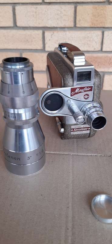 VINTAGE KEYSTONE MAYFAIR (Model K-55) 16mm Movie Camera