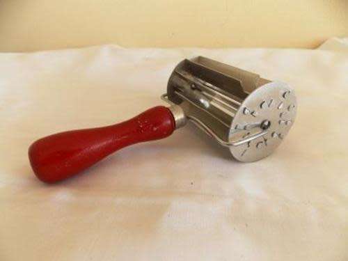 Vintage Cut-Easy Koeksister Cutter