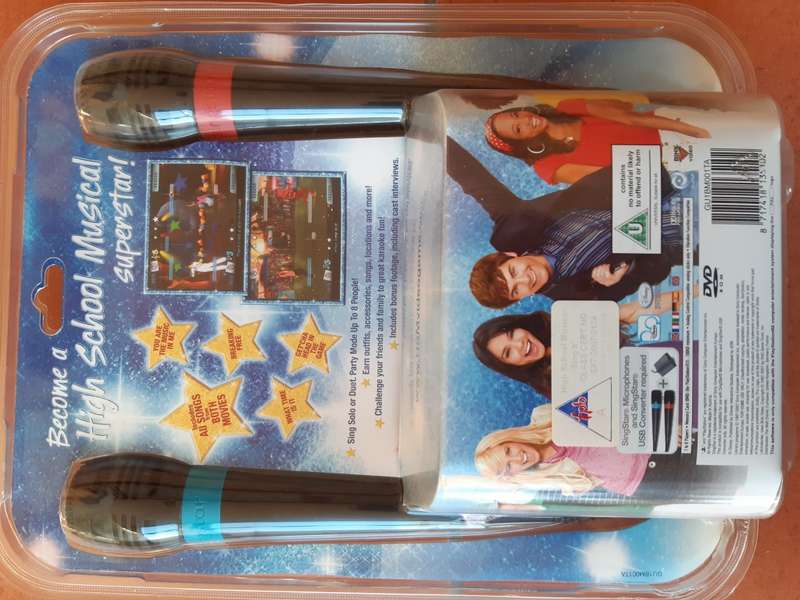 PS2 - Official Sony Singstar Microphones with USB adaptor  +  HSM Sing it