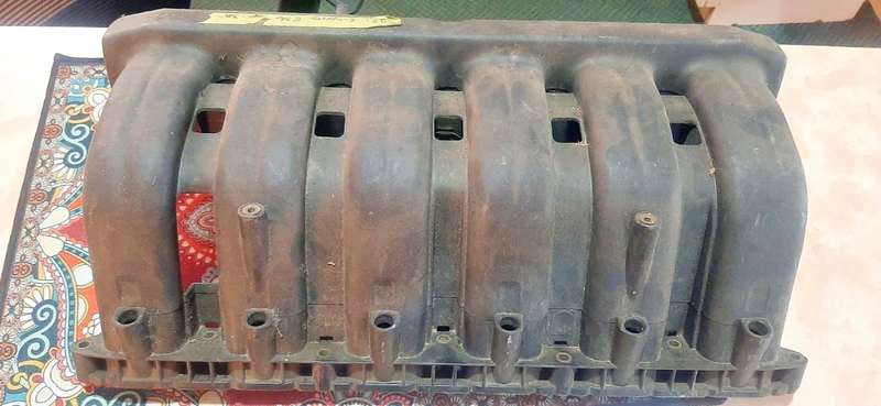 Intake Manifold BMW M50 S50 E36 E34 OEM NUMBER 1735 728-25