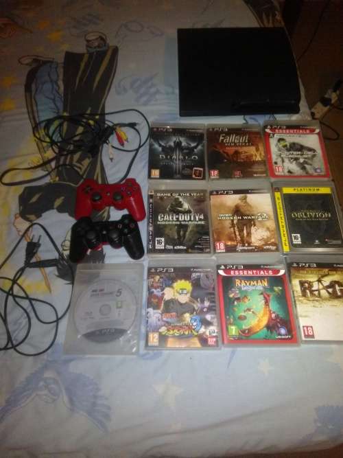 PS3 320GB WITH 10 GAMES + RED Controller