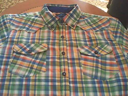 MEN'S SHIRT WITH BRIGHT COLOURS - SIZE S - LIKE NEW