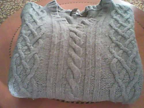 Cable Men's V Neck Pullover