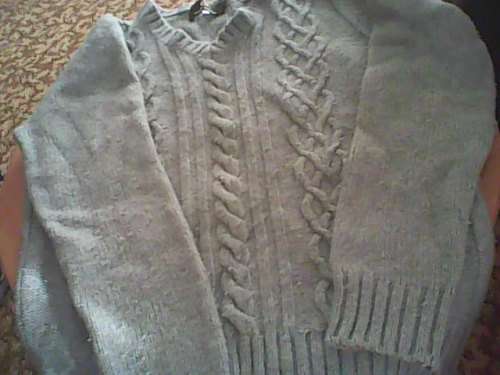 Cable Men's V Neck Pullover