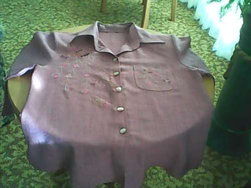 Beautiful Vintage Ladies  Peacock Blouse