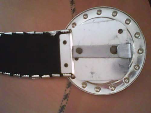 VINTAGE LION HEAD SILVER SERPENT SCALE STRETCH CLIP ON BELT - GOOD - ONE SIZE