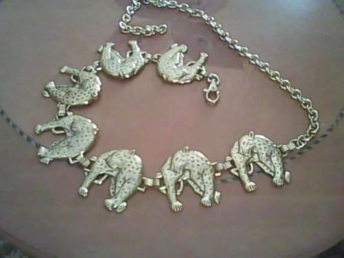 VINTAGE DECORATIVE LEOPARD CHAIN BELT - LIKE NEW - ONE SIZE