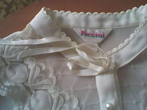 SHEER VINTAGE  LIGHT CREAM AND LACE LONG SLEEVED BLOUSE - SIZE 12 - VERY GOOD CONDITION