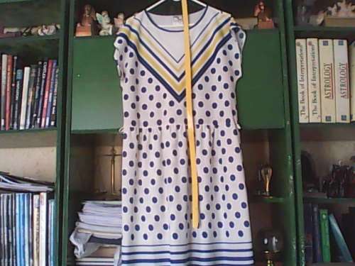 VINTAGE 80'S BLUE POLKA DOT DRESS - SIZE 38 - GOOD CONDITION WITH ORIGINAL YELLOW BELT