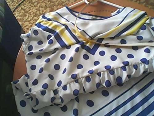 VINTAGE 80'S BLUE POLKA DOT DRESS - SIZE 38 - GOOD CONDITION WITH ORIGINAL YELLOW BELT