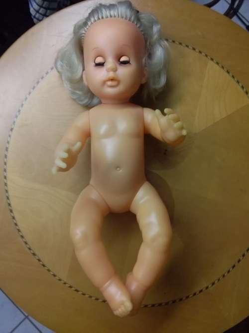 VINTAGE FIRST LOVE DOLL - 48CM - BEAUTIFULL CONDITION