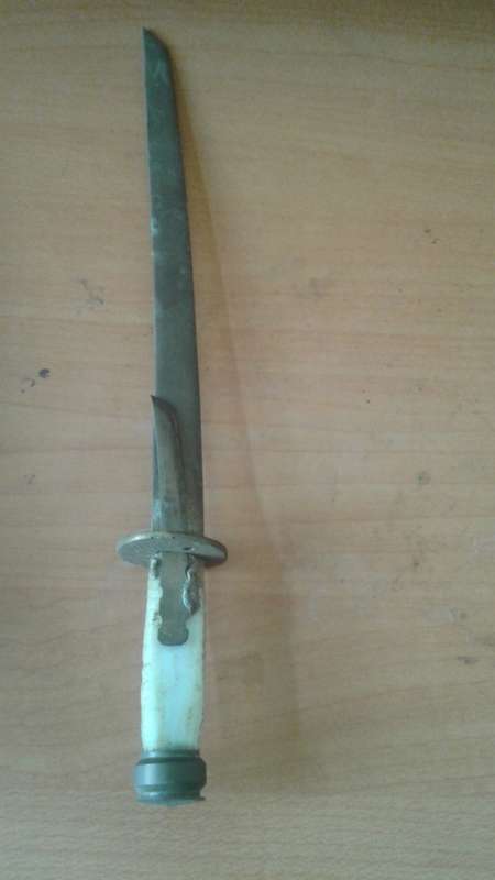 SIX SWORDS AND TWO SHIELDS DECORATIVE SOLD AS IS - MINIATURE