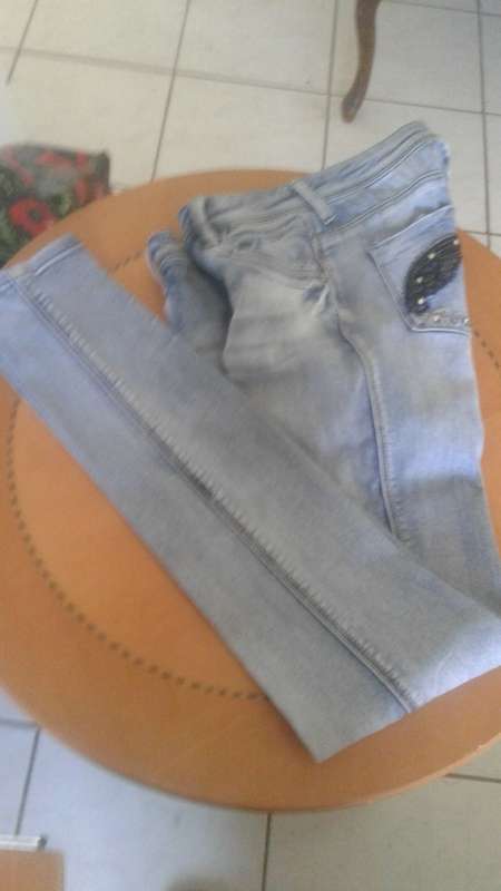 LIGHT VINTAGE SISSY BOY JEANS SIZE 12/30 - VERY GOOD CONDITION