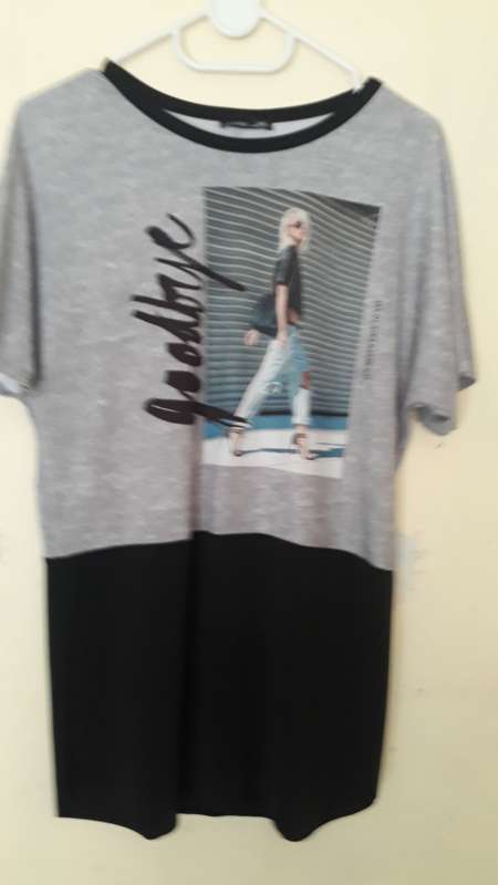 LADIES BEAUTIFUL TOP - SIZE M - VERY GOOD - MADE IN PORTUGAL