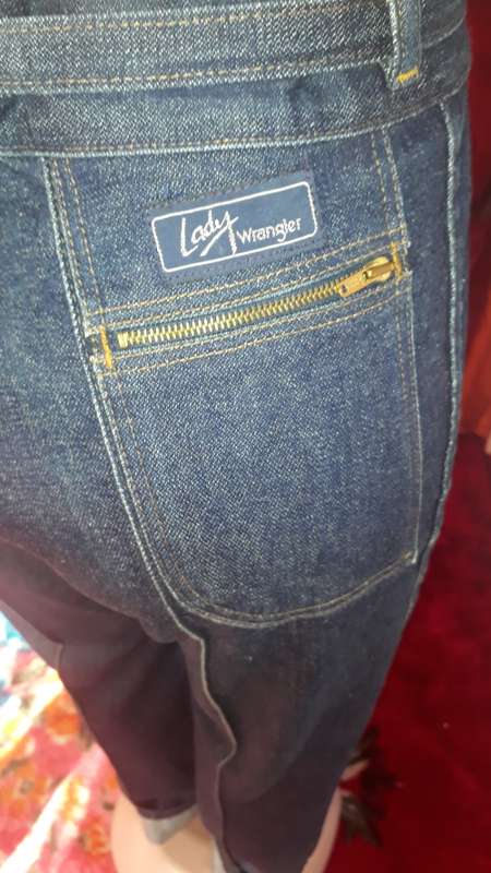 VINTAGE WRANGLER LADY JEANS